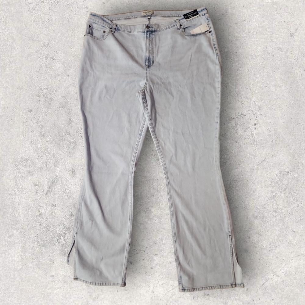 NWT MENS ABERCROMBIE AND FITCH  CURVE LOVE STONE WASHED 36/22 JEAN SLIM STRAIGHT